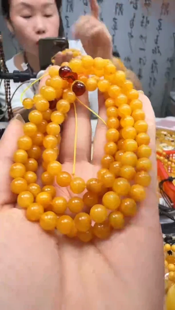 裸石琥珀未镶嵌如图