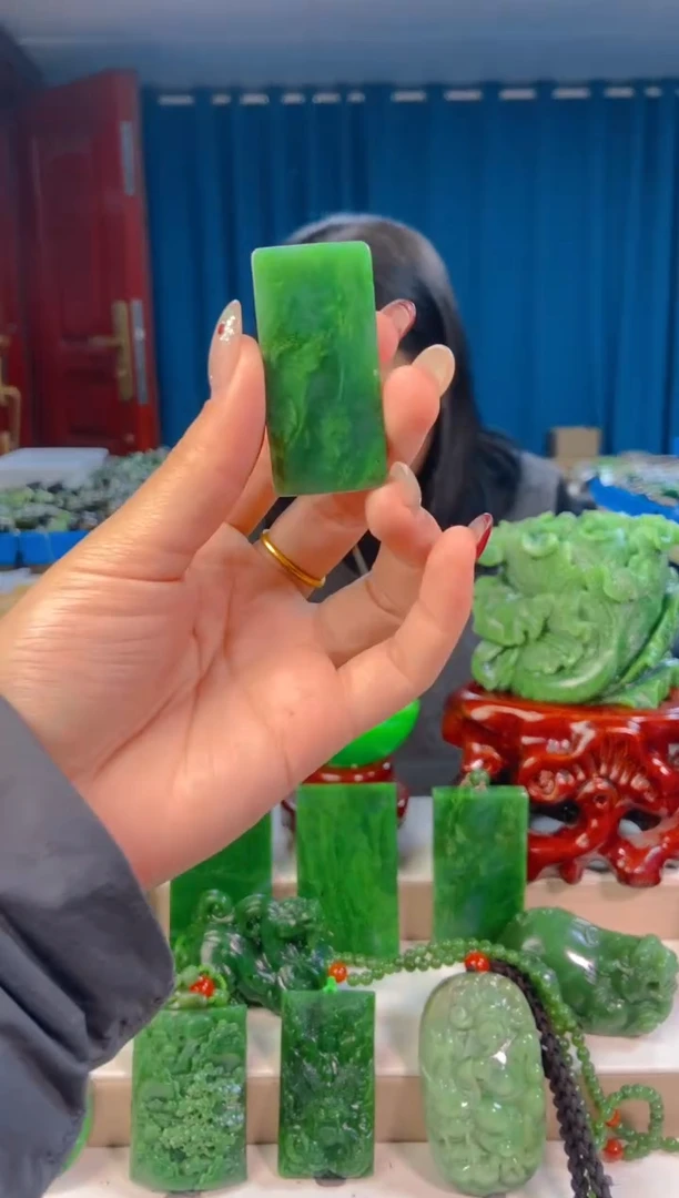 【闪购商品】和田玉挂件未镶嵌1