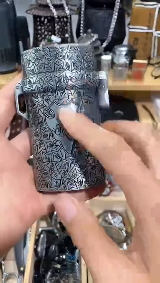 瓷片闪购商品  如图所示