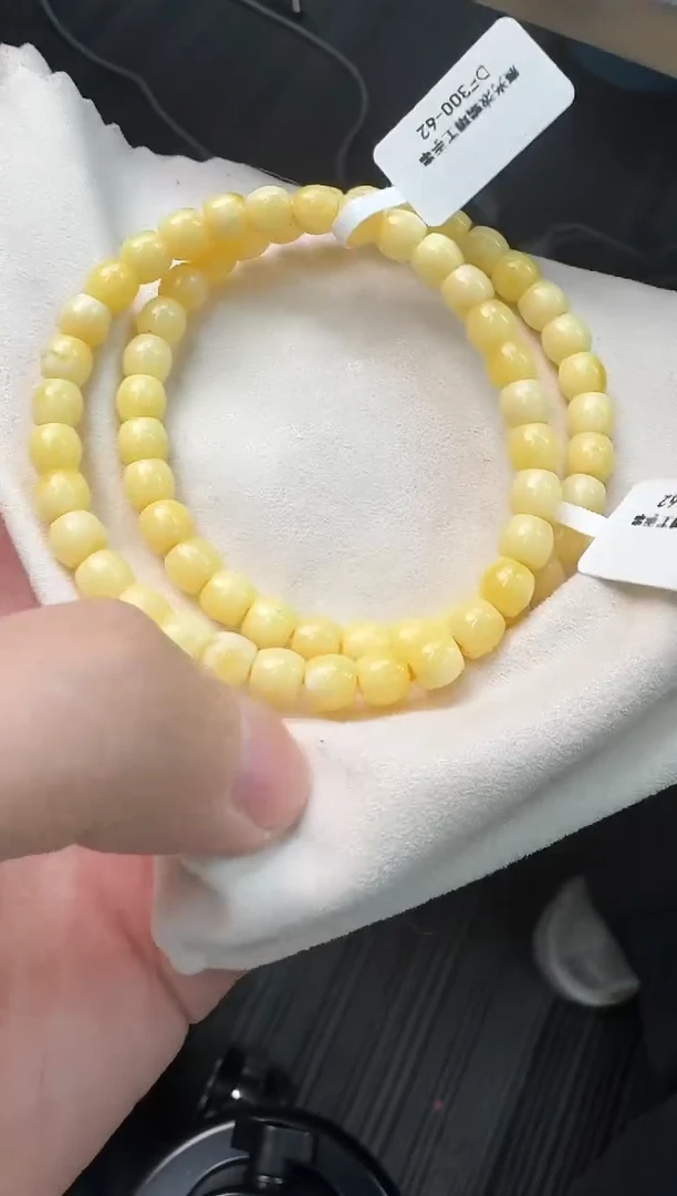 手串蜜蜡未镶嵌蜜蜡手串多样性发货发其一