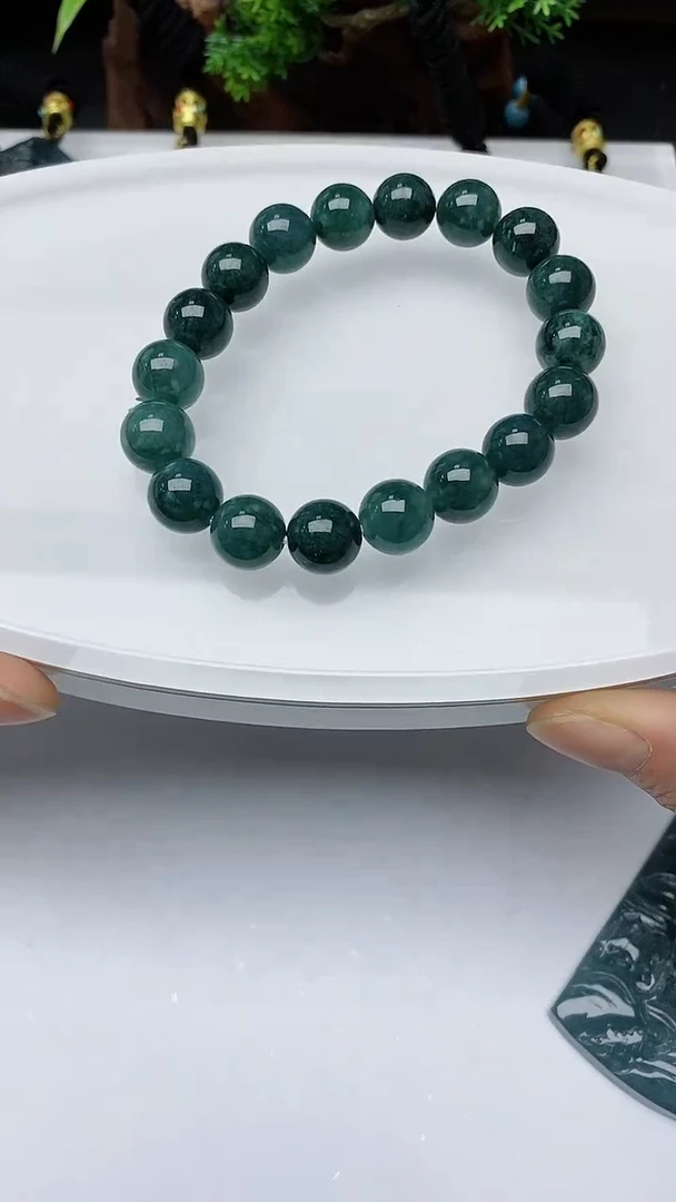 【闪购商品】翡翠颈饰未镶嵌