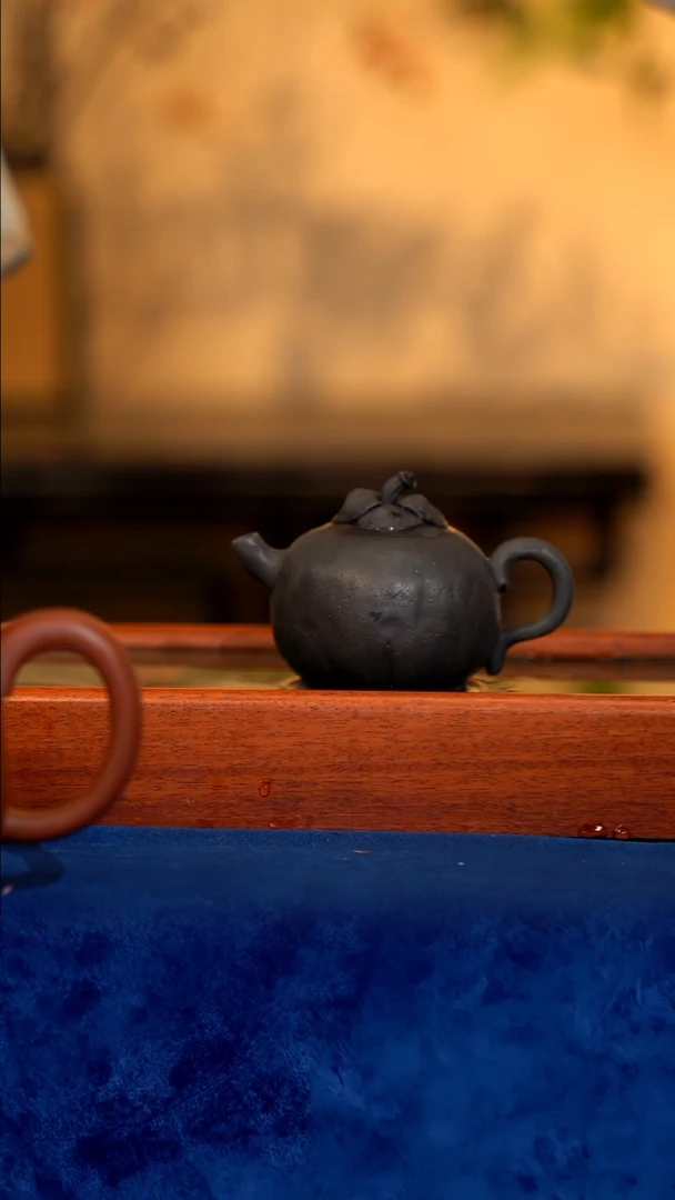 宜兴紫砂 紫砂茶壶 LJY  云雾  小山竹