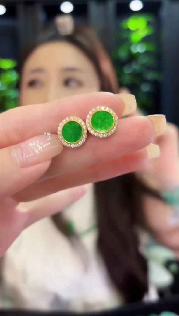 翡翠未镶嵌耳饰缅料A货/多样性发货/一件