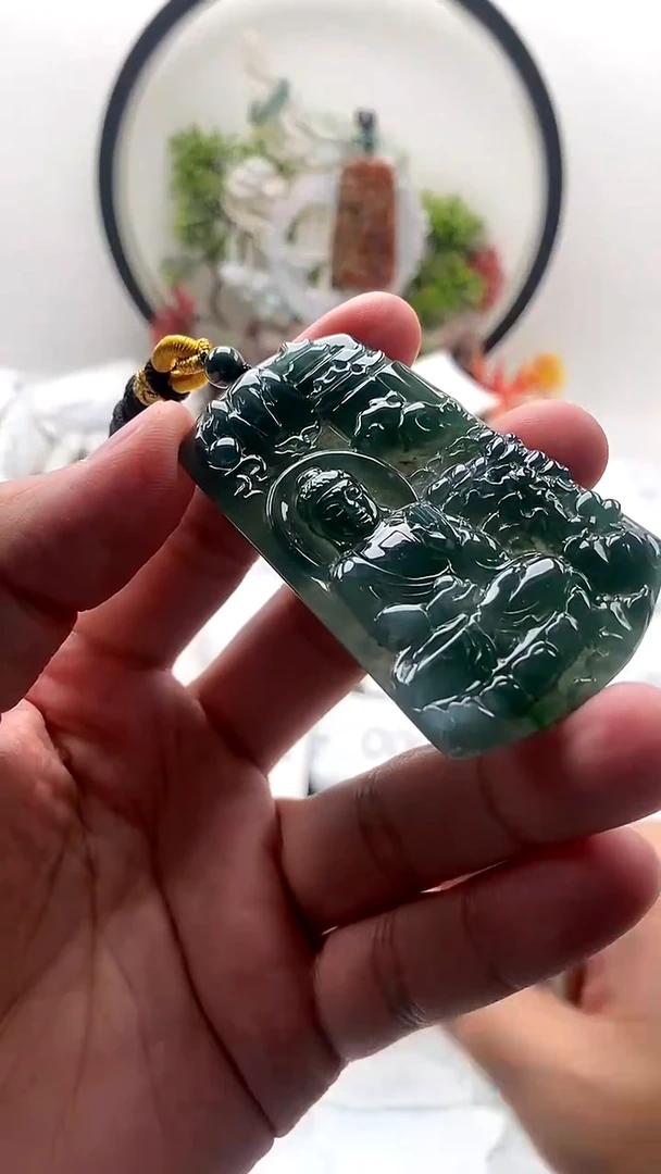 颈饰未镶嵌翡翠阿弥陀佛