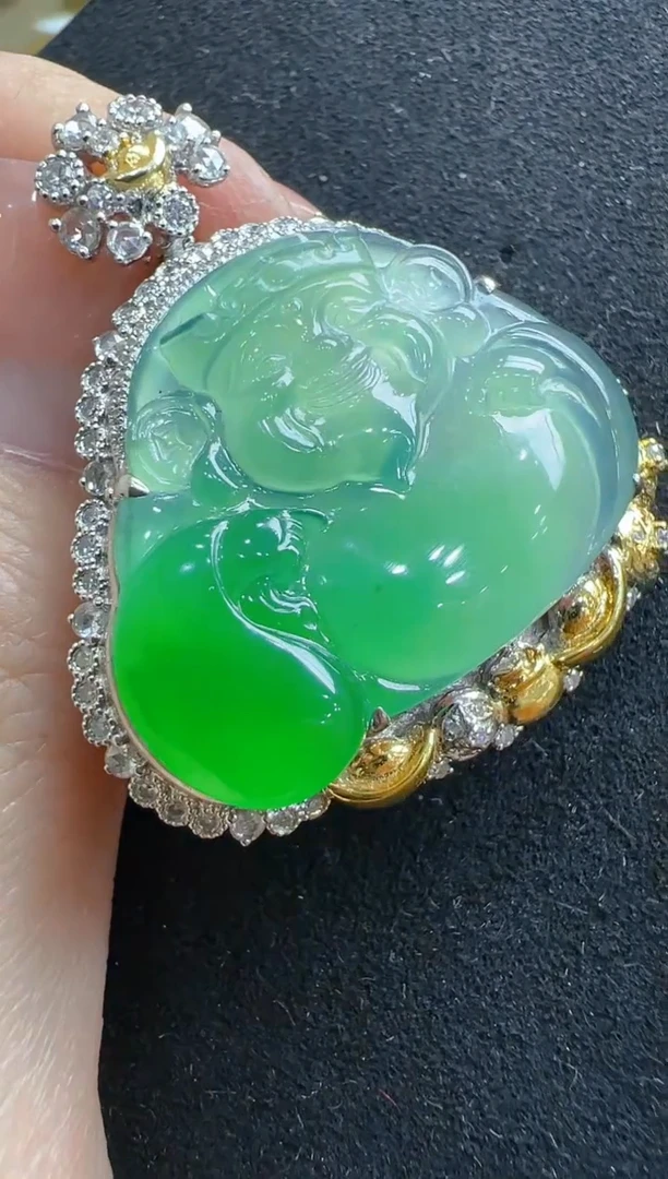 【闪购商品】翡翠吊坠(不含链)18K金镶嵌多样性发货拍一发一