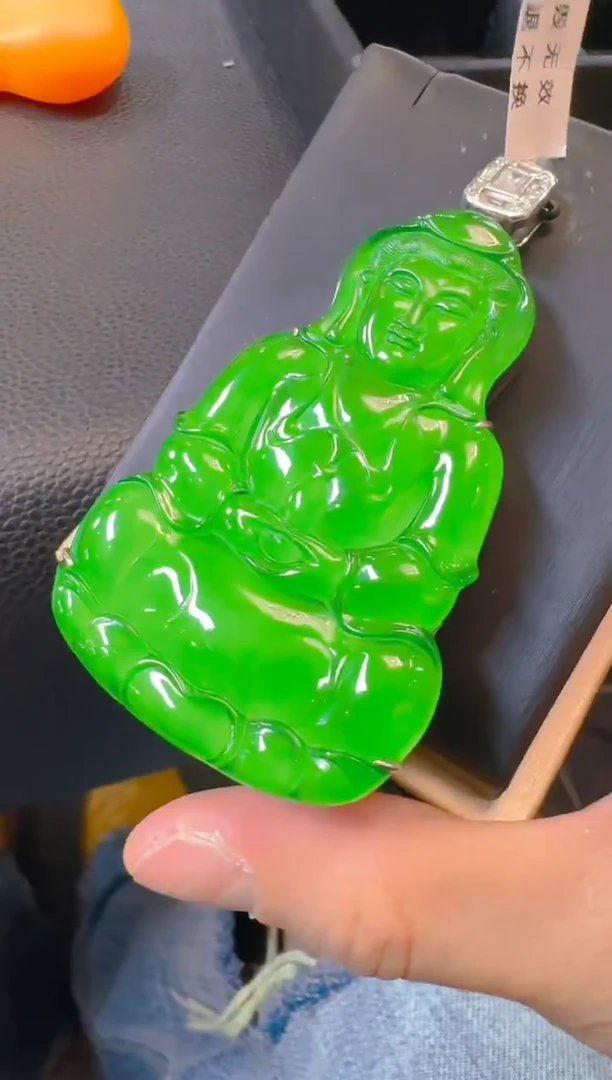 吊坠(赠链)银S925镶嵌翡翠天然A货翡翠