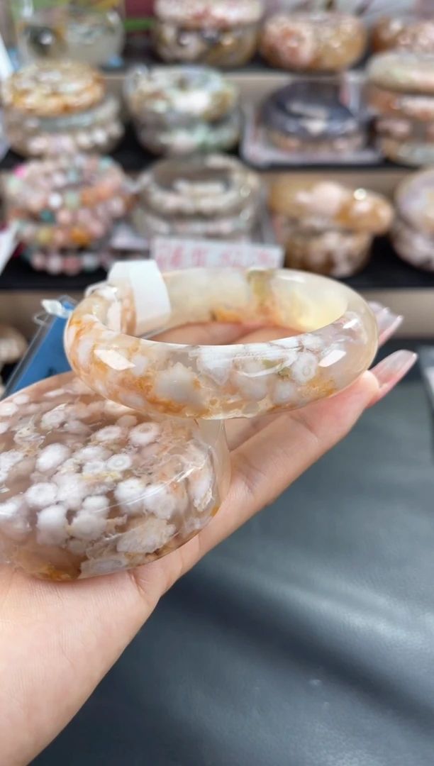 未镶嵌手镯石英质玉59（赠送镯心 不保证完美）