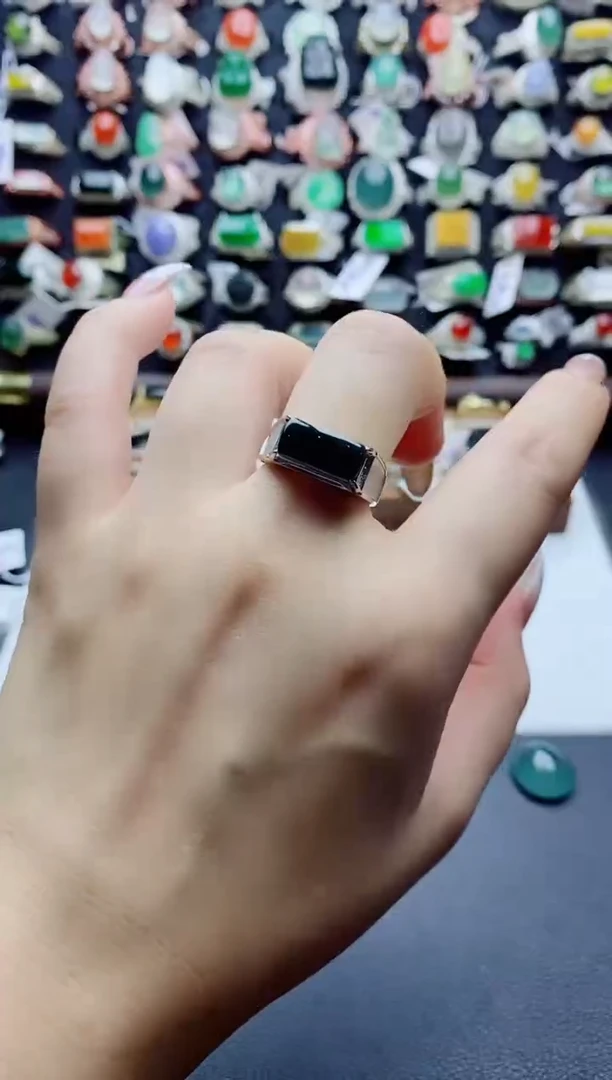 银S925镶嵌戒指翡翠天然翡翠A货男戒