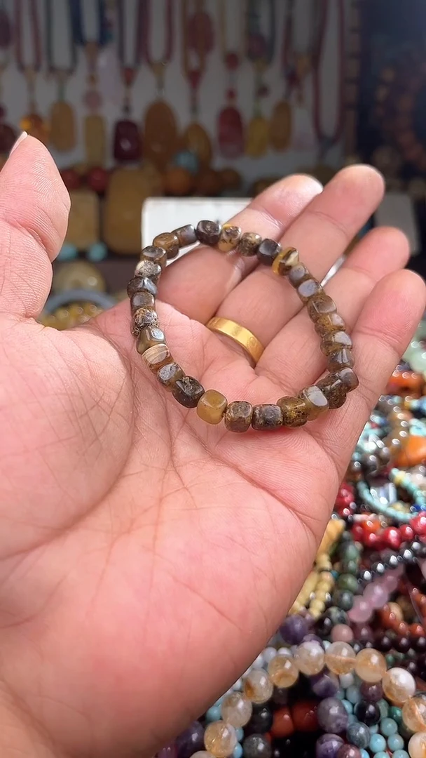 裸石琥珀未镶嵌徐*一物一拍 004439