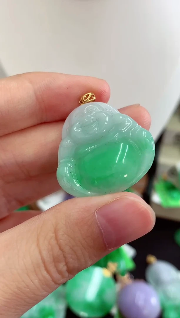 翡翠18K金镶嵌吊坠(不含链)挂件
