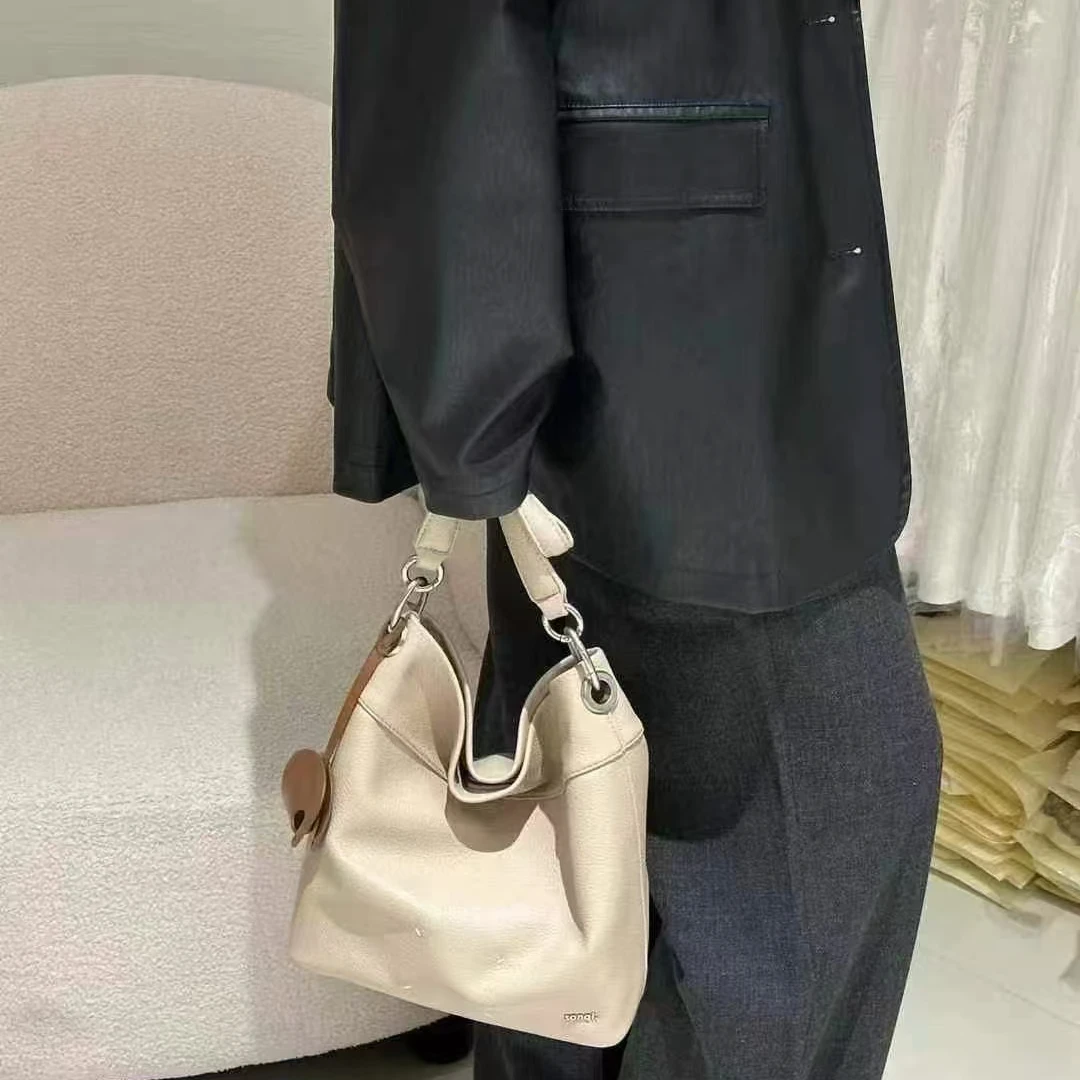 【芝士水桶2689】sanqimtime小叁七2689#大容量水桶包斜挎通勤包