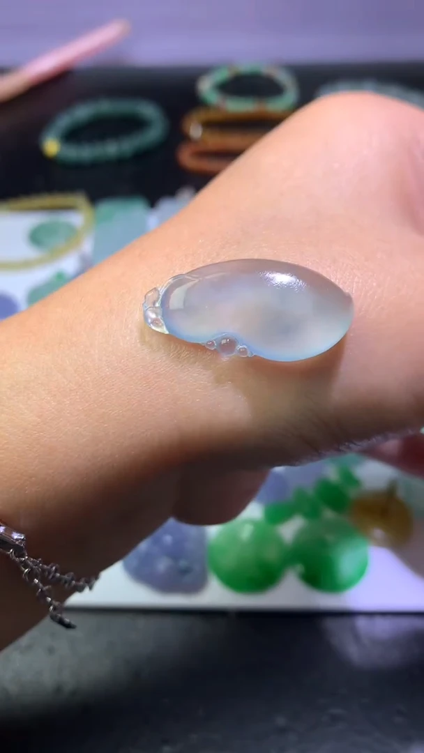 未镶嵌定制翡翠毛货