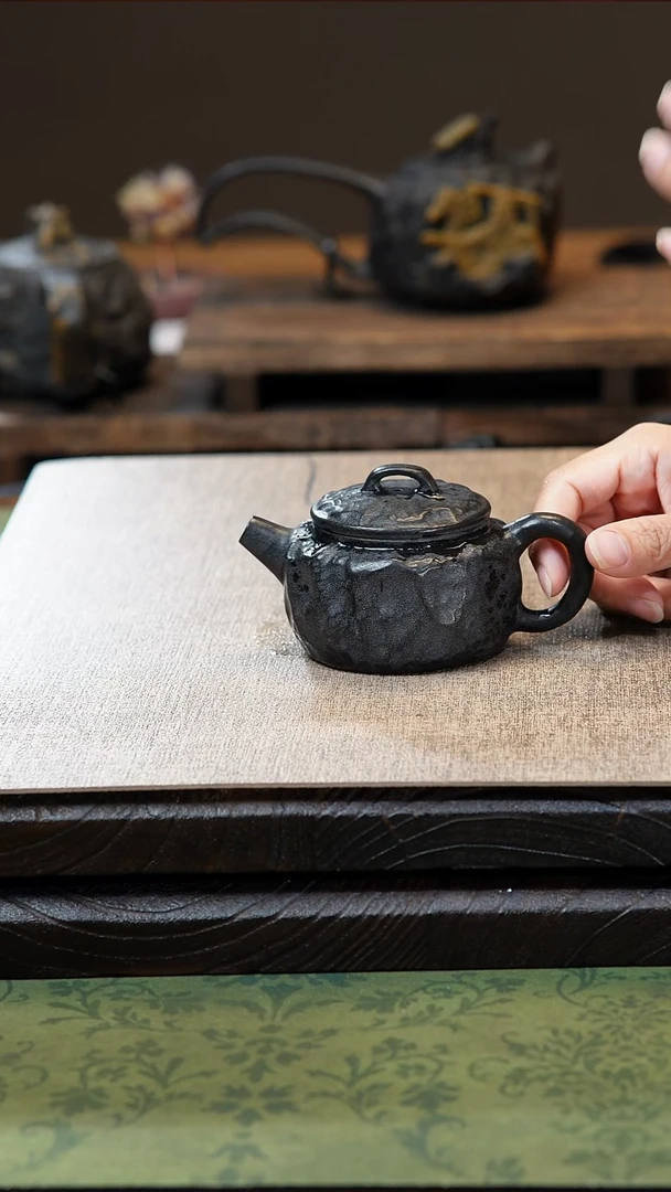 中式归玉堂冰碛岩重工雕刻石韵德钟壶