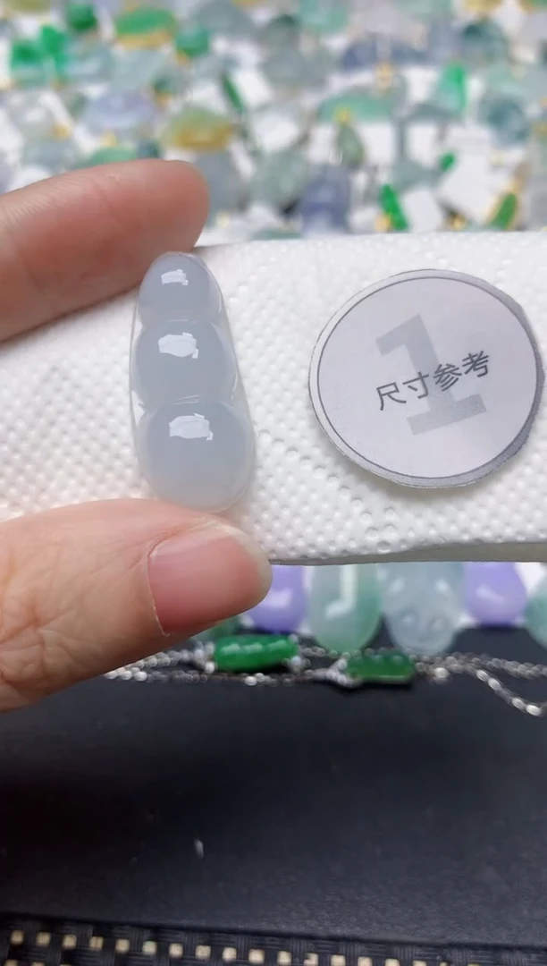 颈饰未镶嵌翡翠天然缅甸A货翡翠