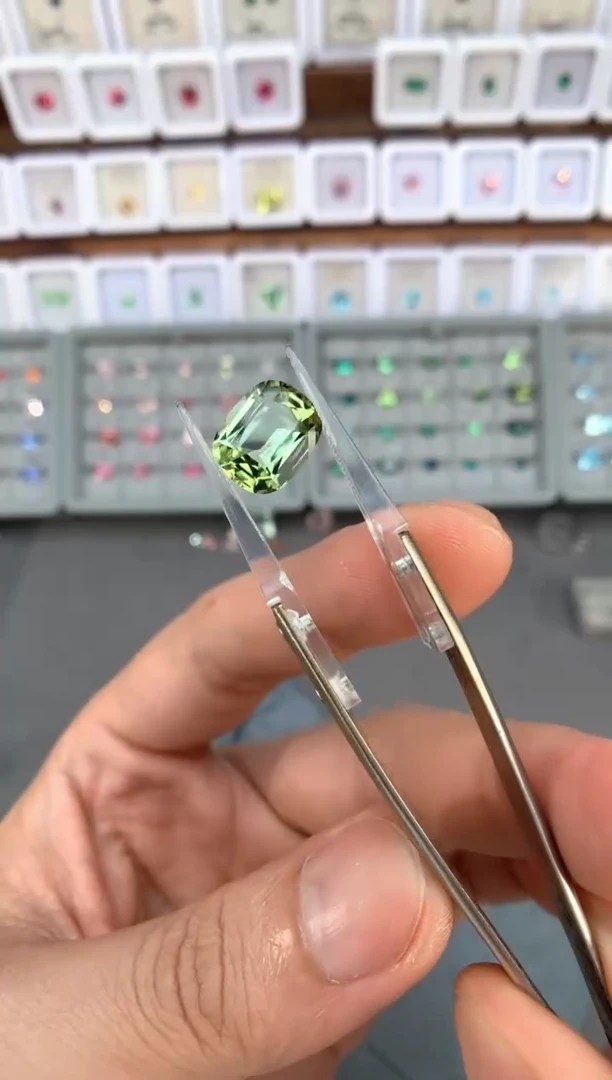 【闪购商品】定制碧玺裸石未镶嵌5.31ct