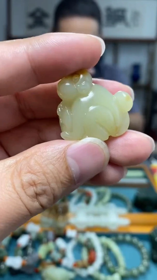 颈饰未镶嵌和田玉80