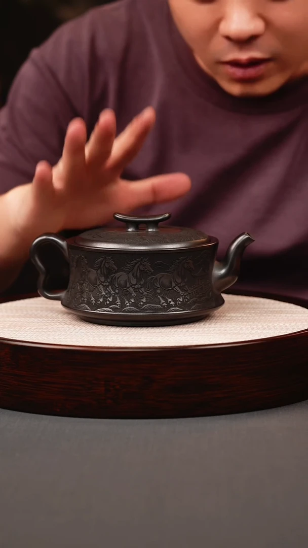 茶壶紫砂石黄八骏图大品