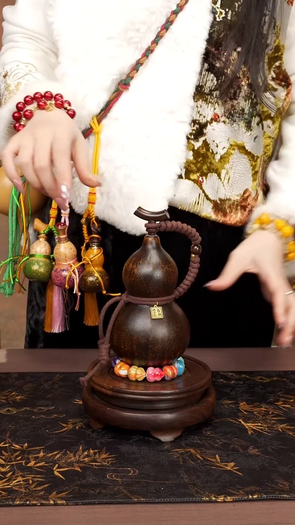 244 --精品大漆酒葫芦-----68
