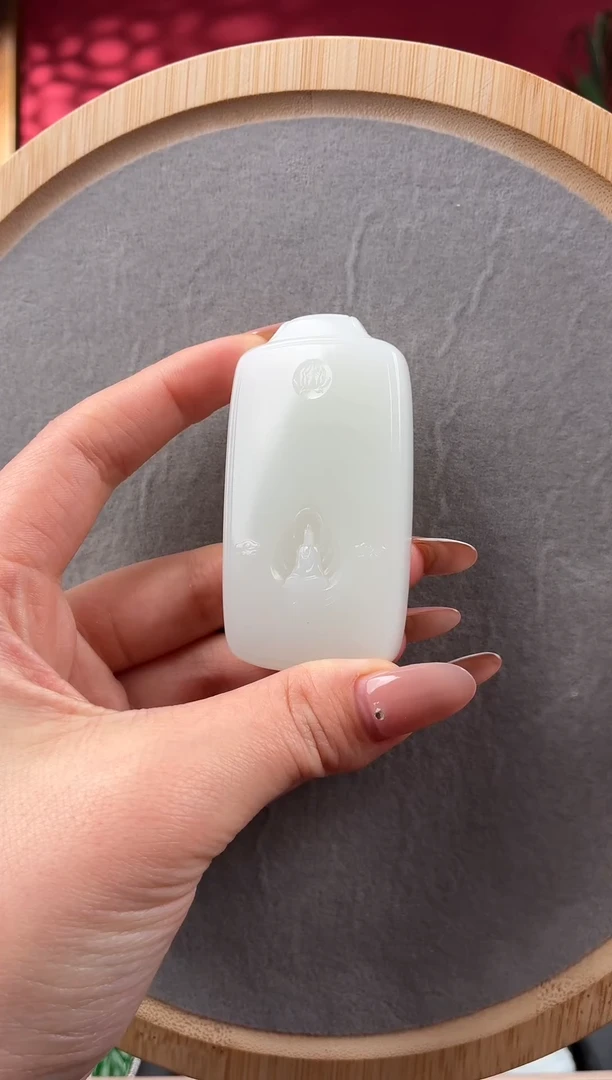 未镶嵌和田玉挂件玛**卡1