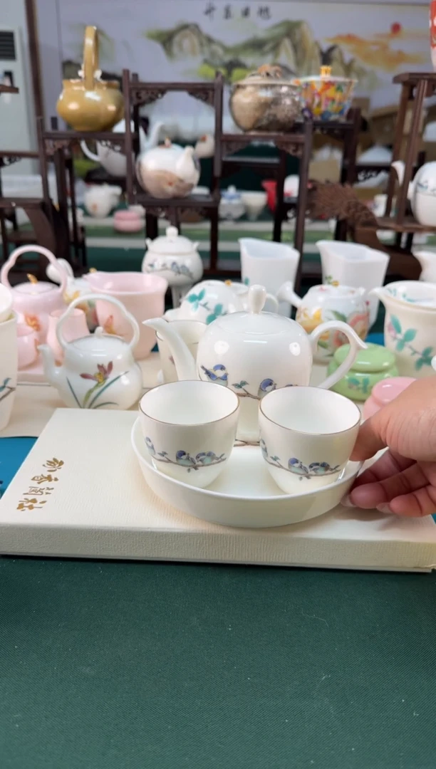 【闪购商品】瓷器 ······.......