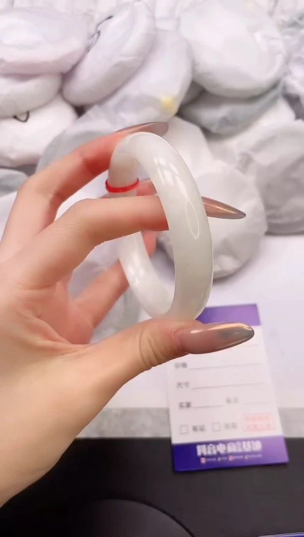 【闪购商品】和田玉手镯未镶嵌2K26-60