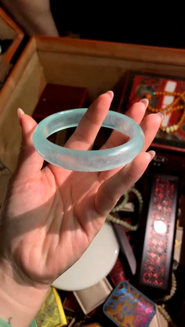 未镶嵌手镯翡翠润玉潭精品专属摆件