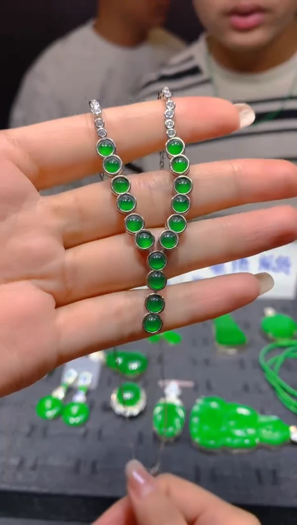 未镶嵌定制翡翠97多样性发货（发其一）