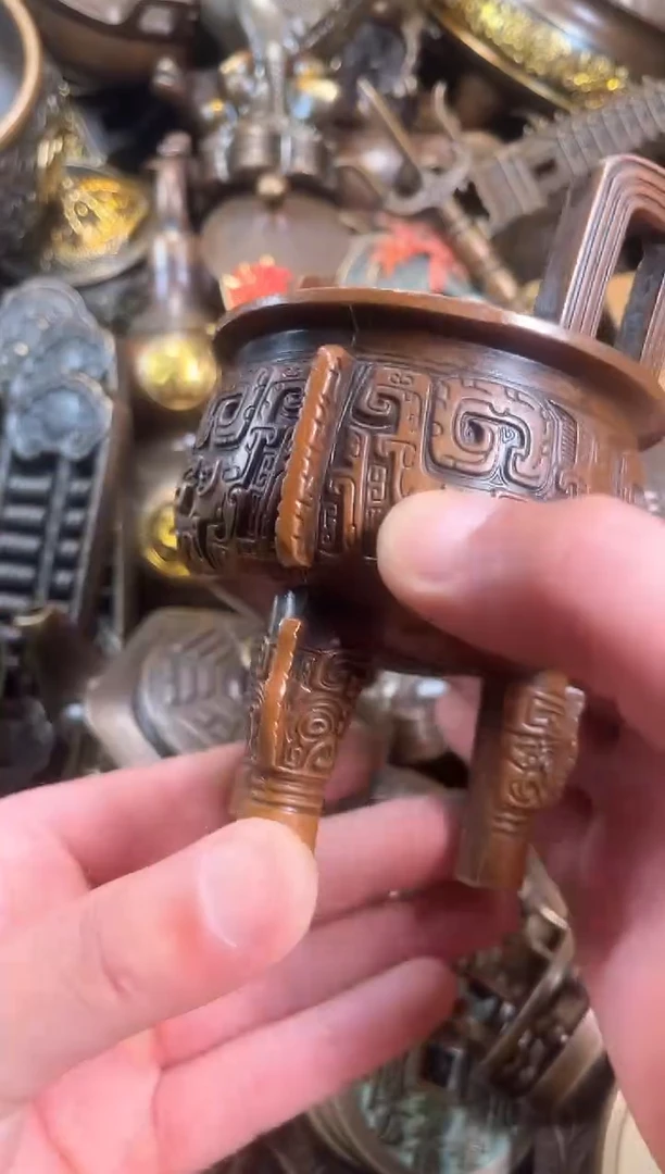 精美铜器点击下单