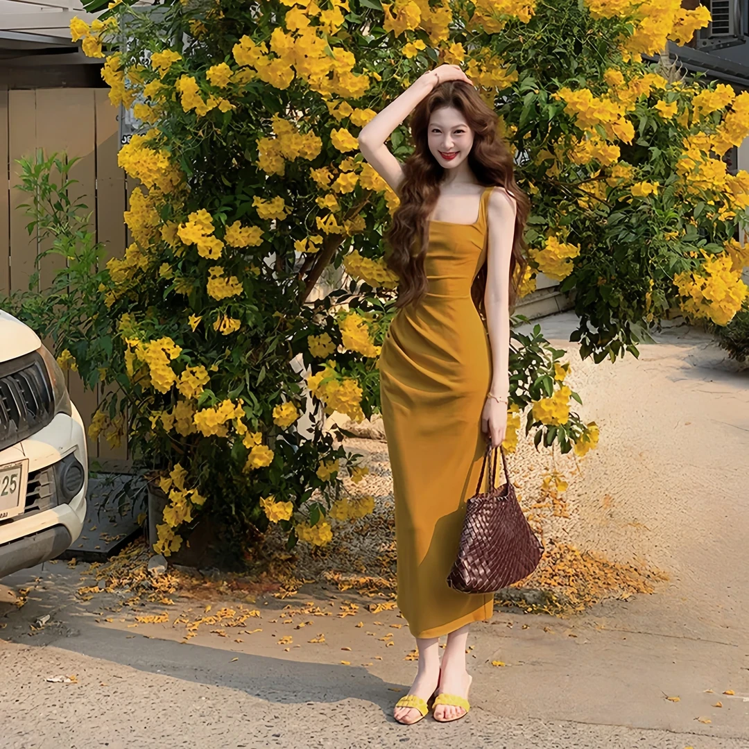 运费险 现货发 法式方领吊带新款裙子显瘦连衣裙抹胸富婆风长裙