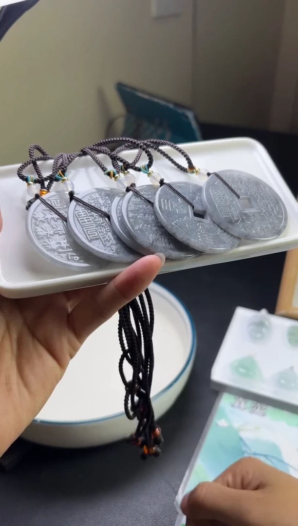 未镶嵌挂件翡翠多样性发一件25092508A