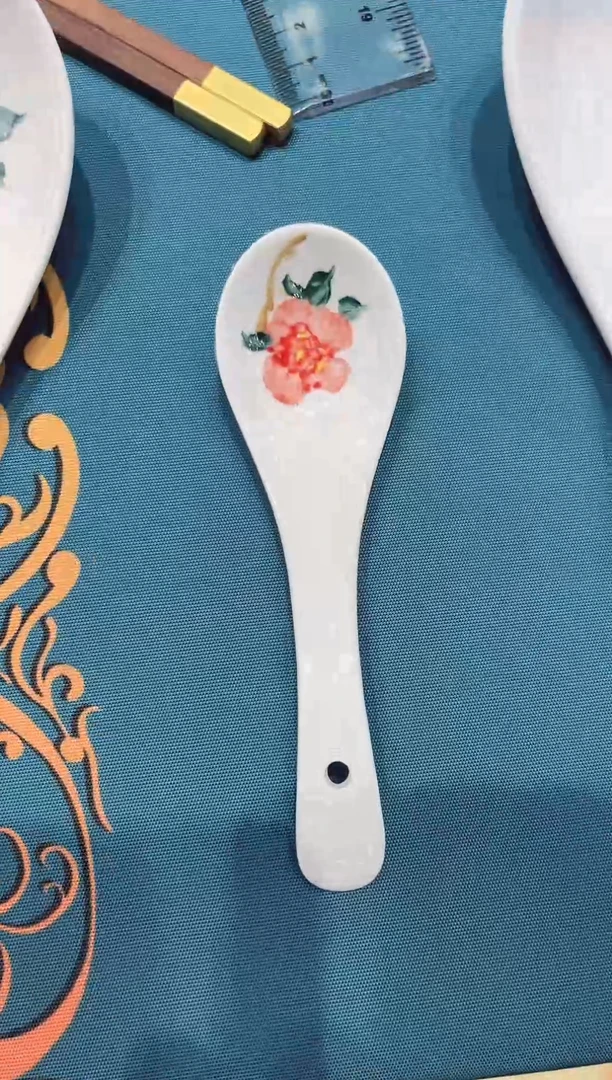 其他景德镇高温釉下彩芙蓉勺子