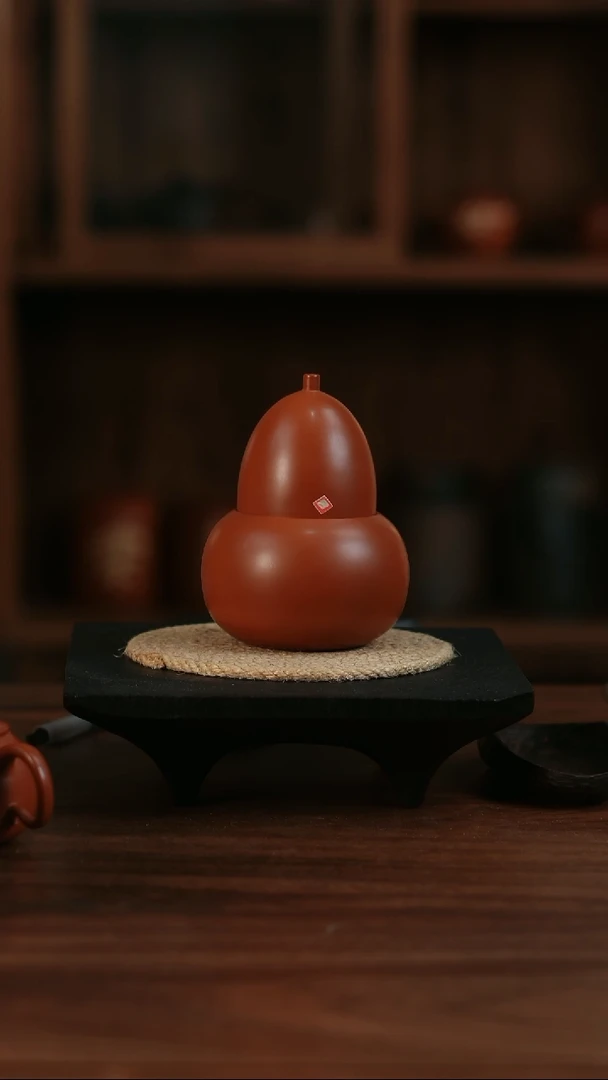 二生陶作微瑕福禄罐
