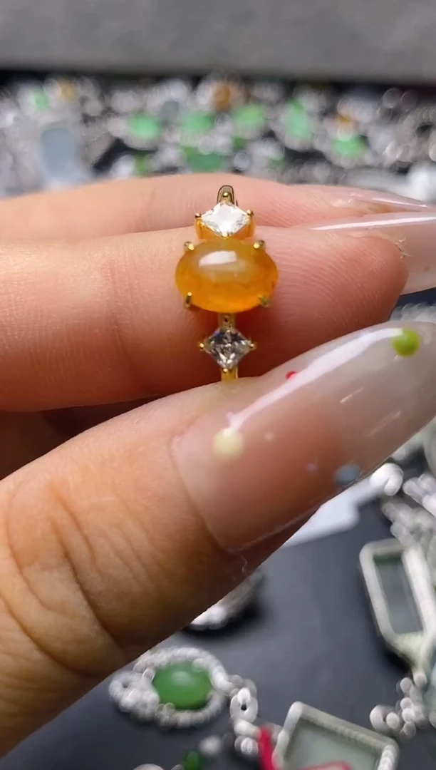 银S925镶嵌戒指翡翠百内无证书