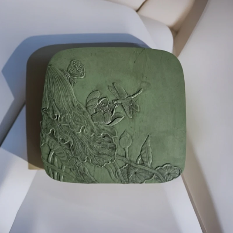 水泉老坑荷花方盒砚尺寸：12.7*12*3.8*