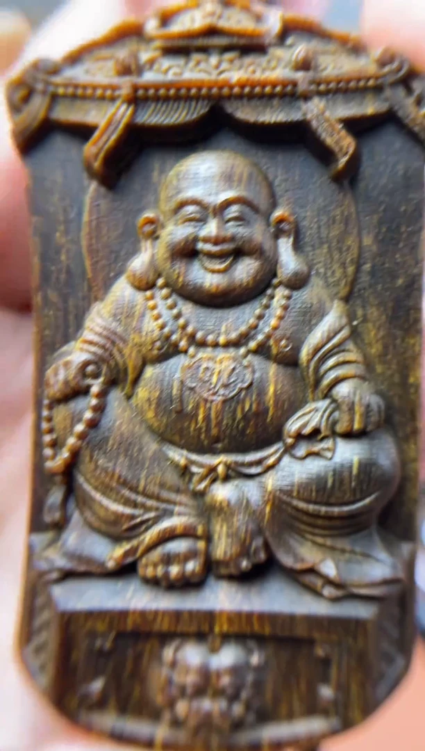 木木雕款芽庄 弥勒佛7cm送养香瓶