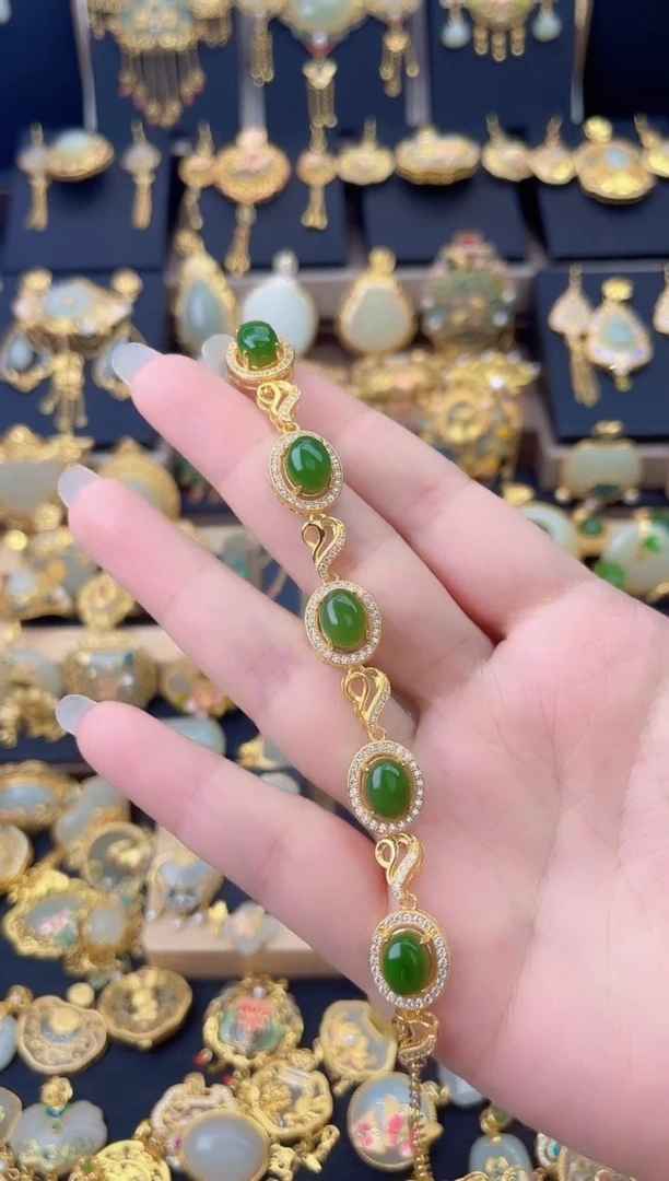 颈饰银S925镀金镶嵌和田玉碧玉水波单面手链