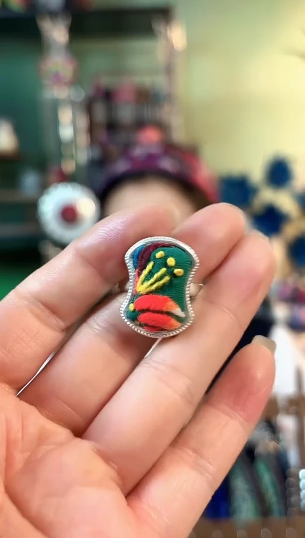 织绣彩云南阁非遗老绣537