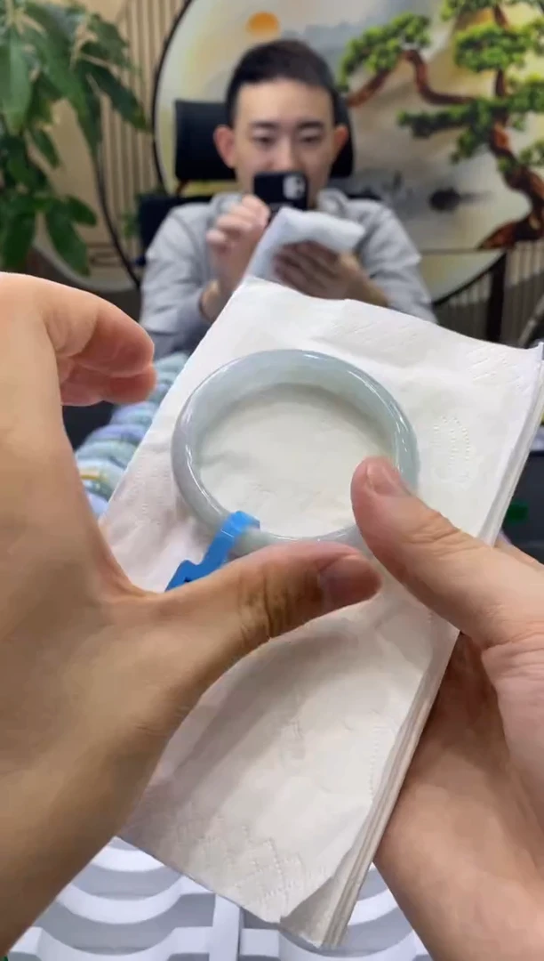 未镶嵌手镯翡翠0009410