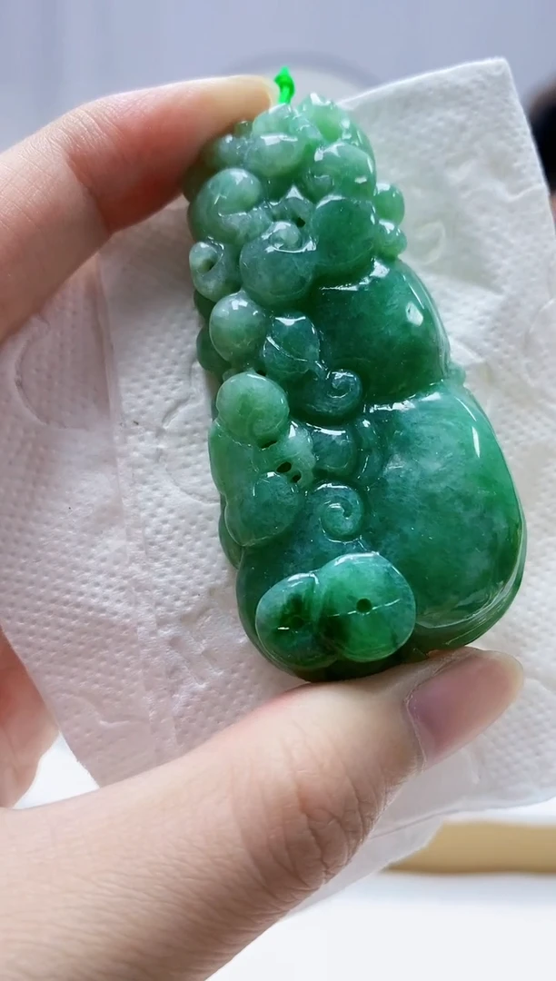 定制翡翠未镶嵌火*火4868zm-毛货挂件
