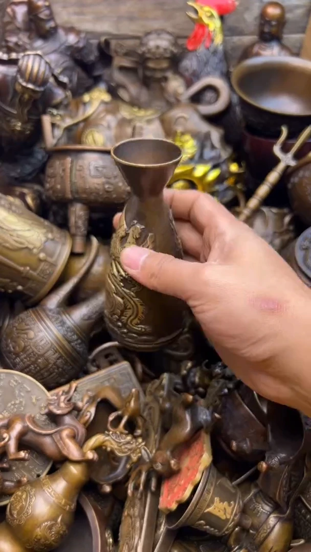 精美铜器，点击下单