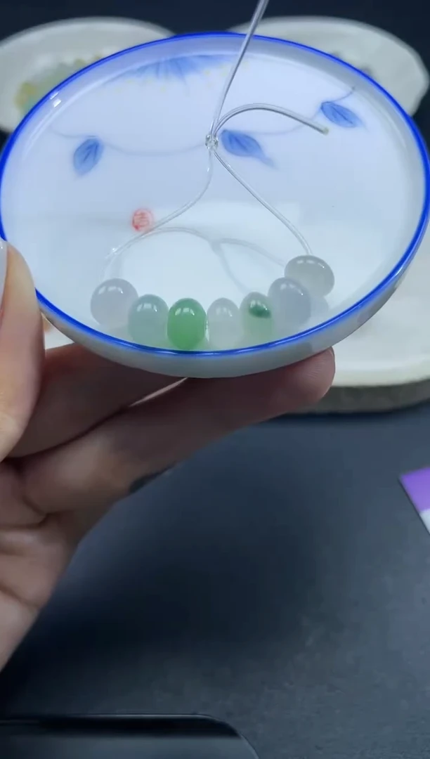 定制翡翠未镶嵌啊L165