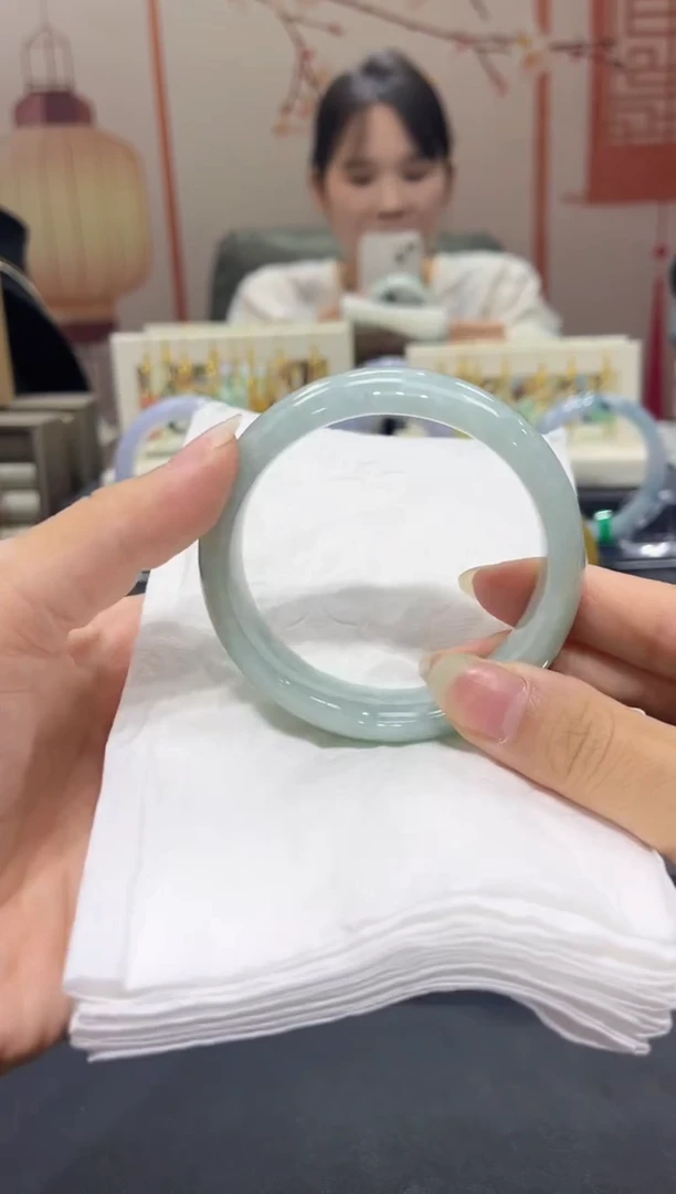 未镶嵌手镯翡翠00005885