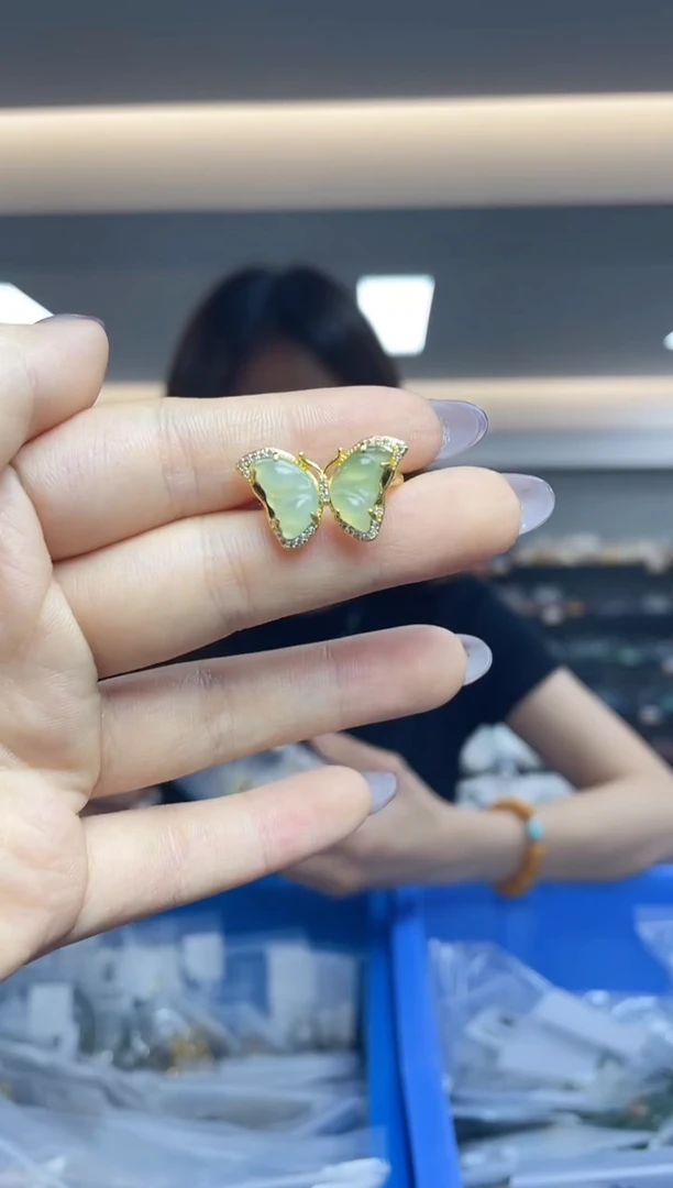 翡翠戒指未镶嵌（多样性发一件）