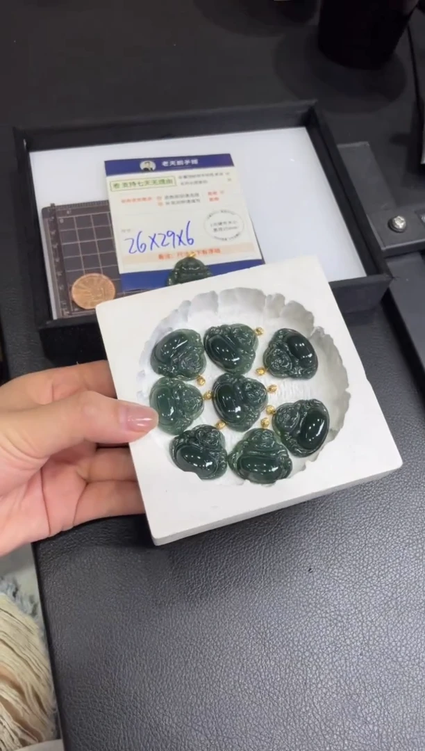 【闪购商品】翡翠挂件18K金镶嵌佛公FL08配绳/多样性发其一CP