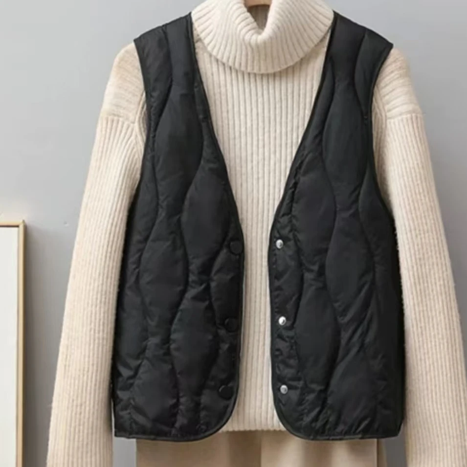 90白鸭绒 轻薄V领秋冬内搭外穿纽扣修身马甲显瘦保暖1-02