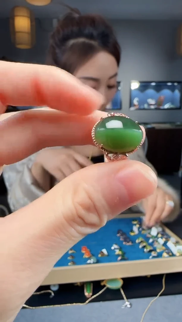 【闪购商品】和田玉戒指银S925镶嵌1