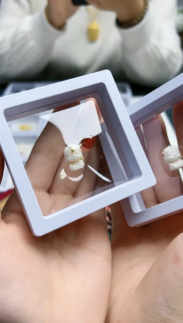 【闪购商品】玛瑙/玉髓配饰未镶嵌玛瑙度母配饰*1 YX 多样发一