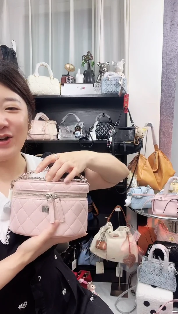 蚕丝福利款女士单肩斜跨包包