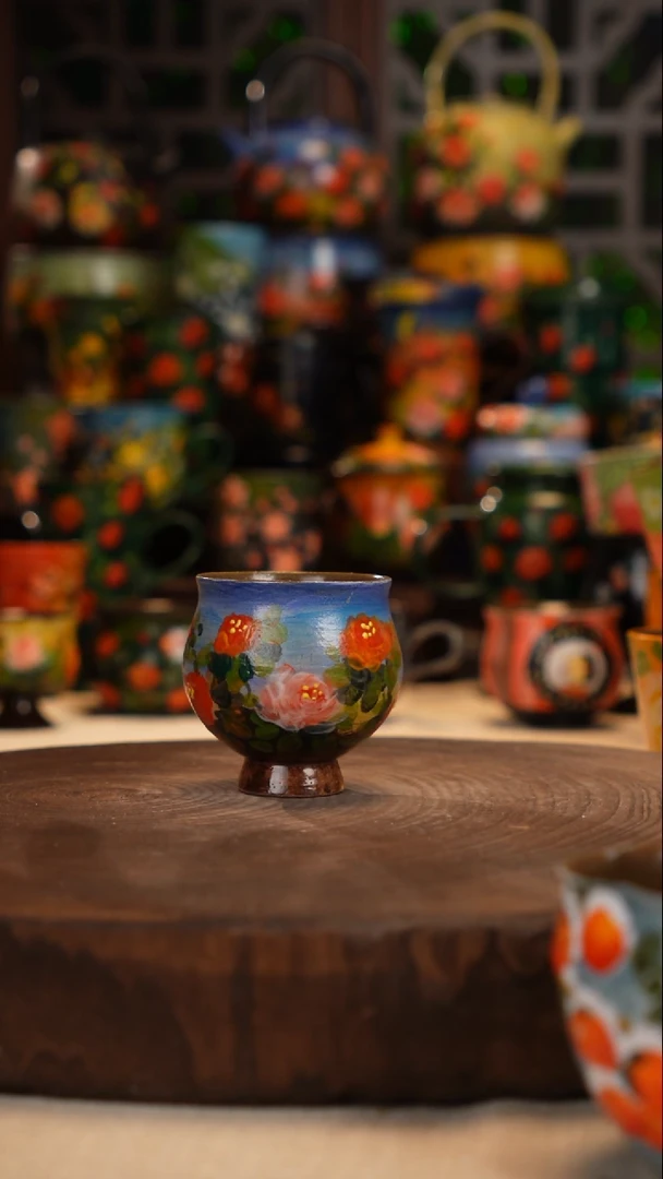 紫砂油画釉下彩手绘