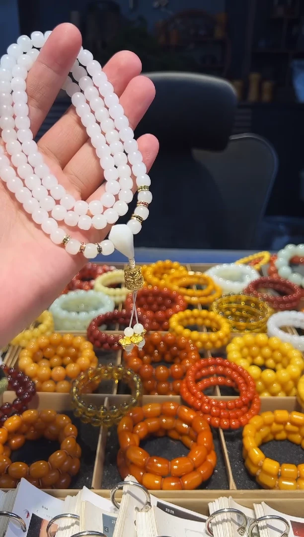 未镶嵌手串和田玉老型8+108